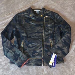 NEW Camo Jacket (S)